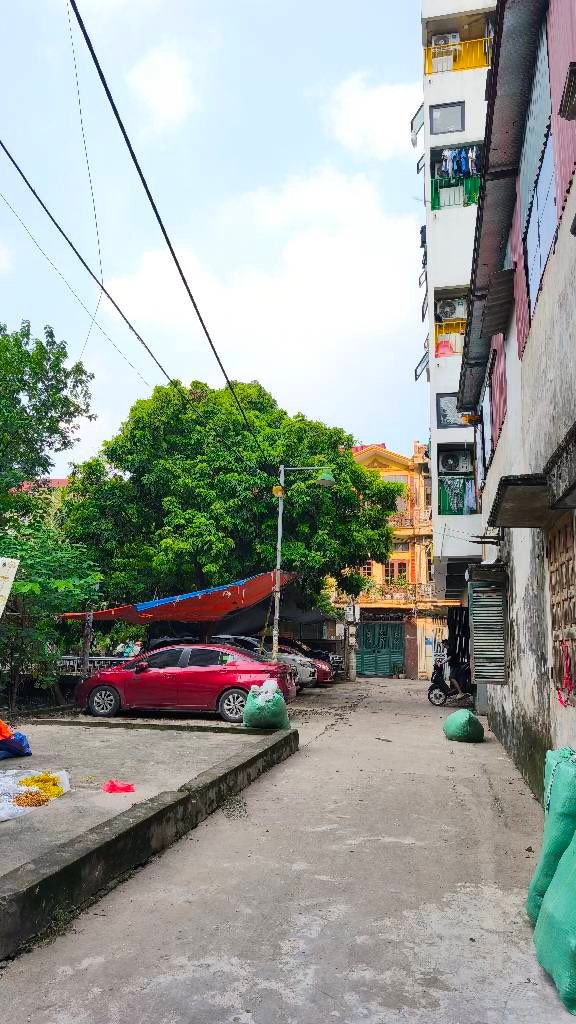 Nhà 3 tầng Kiến Hưng 60m² giá thỏa thuận - Đầu tư tương lai sinh lời!