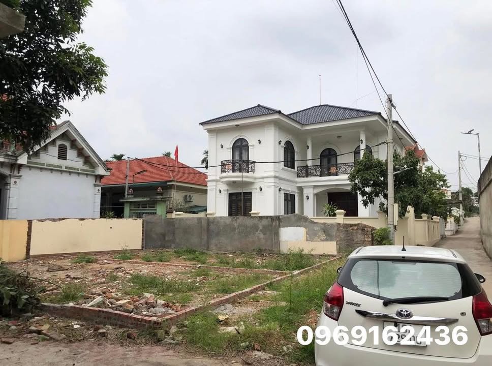 Đất Vân Phú Việt Trì 73,1m² giá 2 tỷ - Đường oto vào tận nơi!