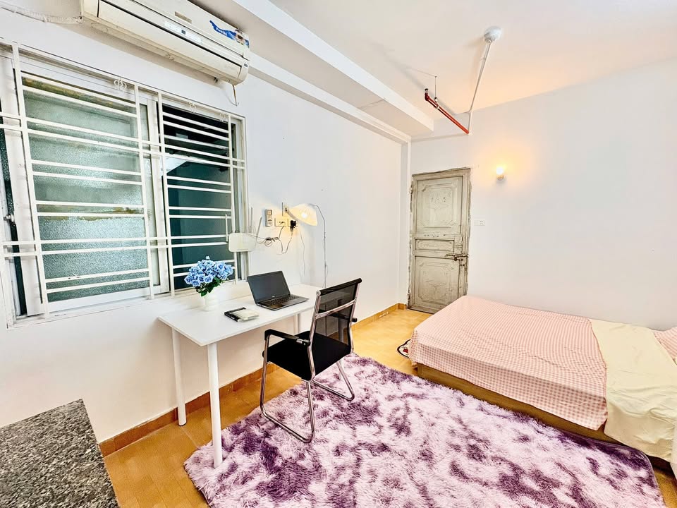 Phòng cho thuê Ngõ 43/86 Trung Kính, Cầu Giấy 25m² giá 3.8 triệu - Sẵn sàng vào ở ngay!