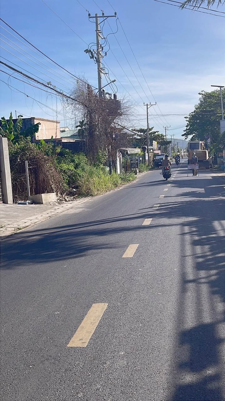 Đất biển Phước Bình Long Hải 150m² giá 1.85 tỷ - Sổ hồng chính chủ, gần biển!