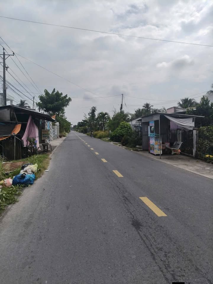 Đất mặt tiền 629m² tại xã Lộc Hòa, Long Hồ - Giá chỉ 2.83 tỷ, đầu tư sinh lời!