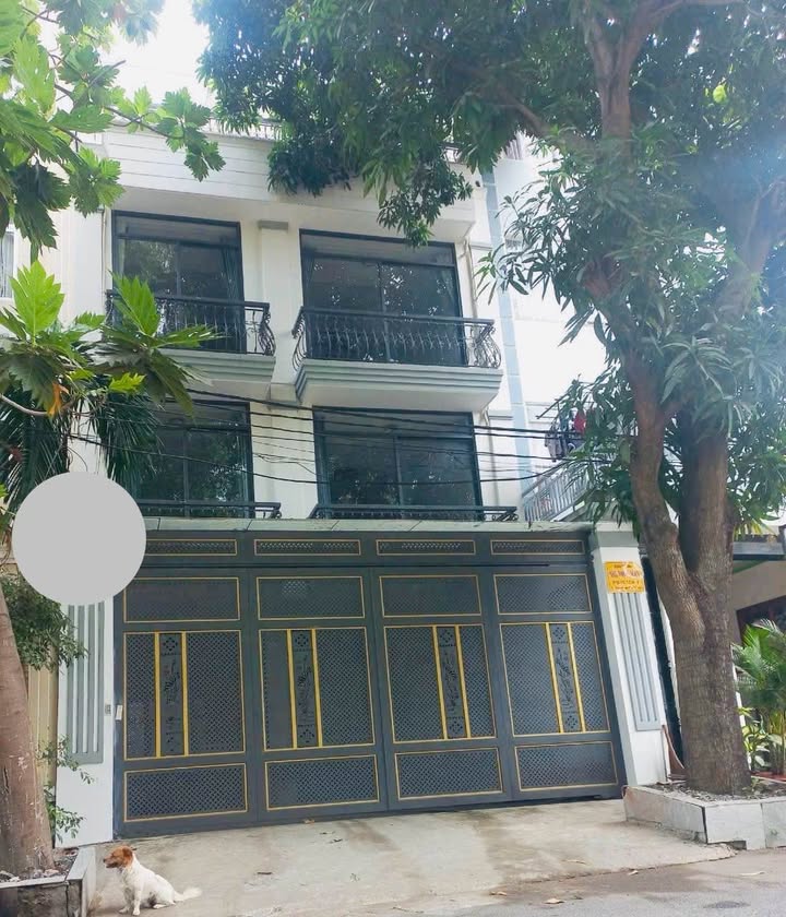 Nhà phố đẹp 4 tầng quận 7, 112m² chỉ 16 tỷ - Không thể bỏ qua!