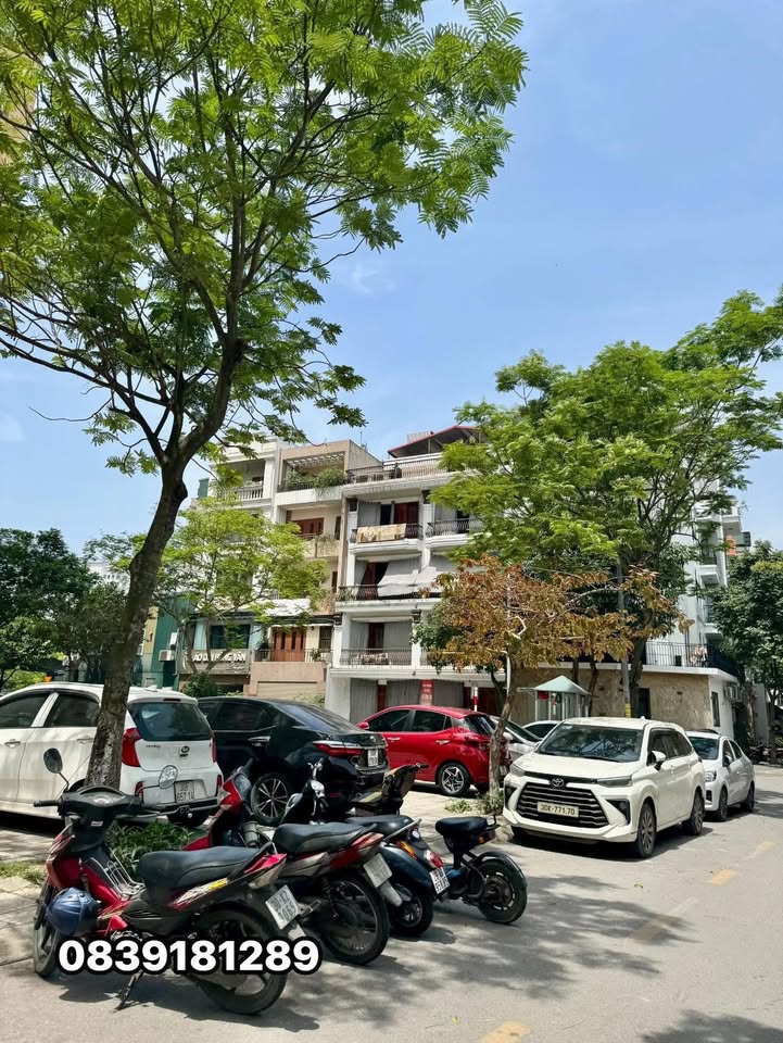 Đất Phân Lô Vỉa Hè Ô Tô Tránh - Giang Biên, Hà Nội 70m² - Kinh Doanh Đa Dạng