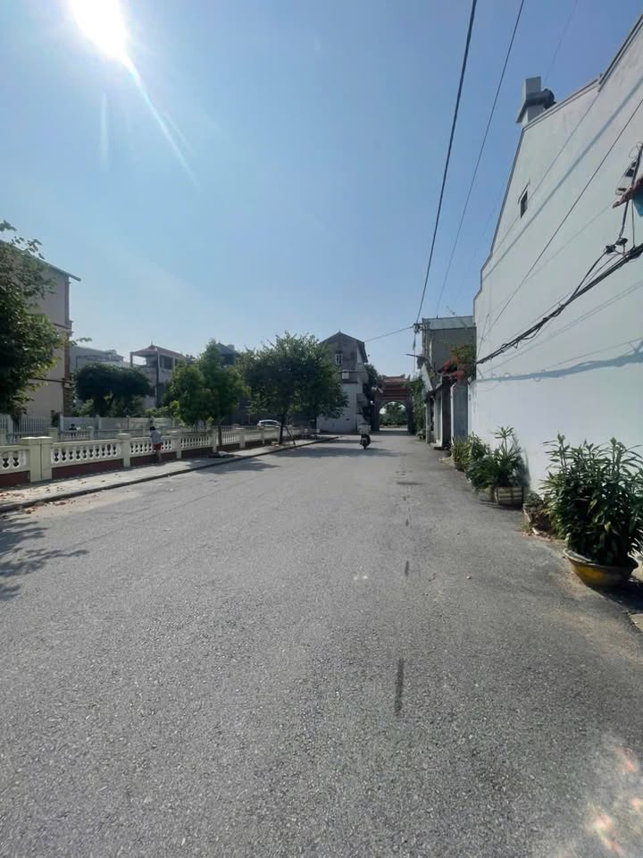 Đất nền chính chủ Nam Hồng 256m² giá chỉ 100 triệu - Cơ hội đầu tư hấp dẫn!