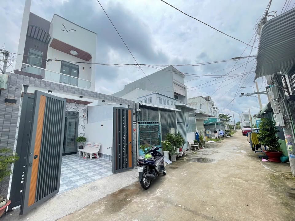 Nhà riêng hẻm ô tô Trần Hưng Đạo Sóc Trăng 84m² giá 2.59 tỷ - Cơ hội sở hữu ngay!