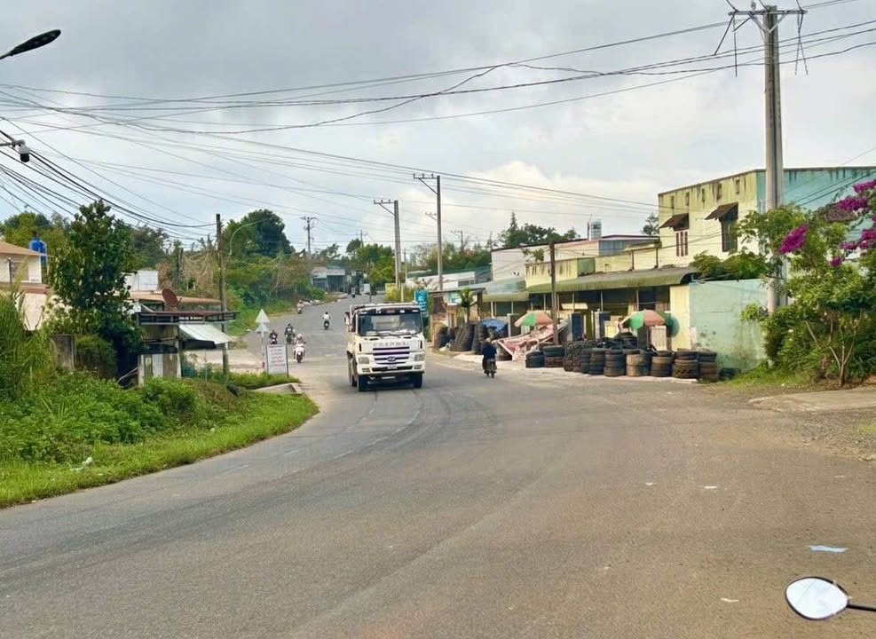 Nhà mặt tiền Lê Phụng Hiểu Bảo Lộc 223m² giá 3.55 tỷ - Kinh doanh sầm uất!