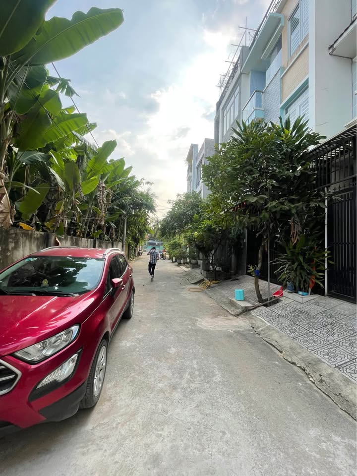 Nền đất phân lô Hiệp Bình Phước 57m² giá 6 tỷ - Sổ đỏ chính chủ, khu dân cư an ninh!