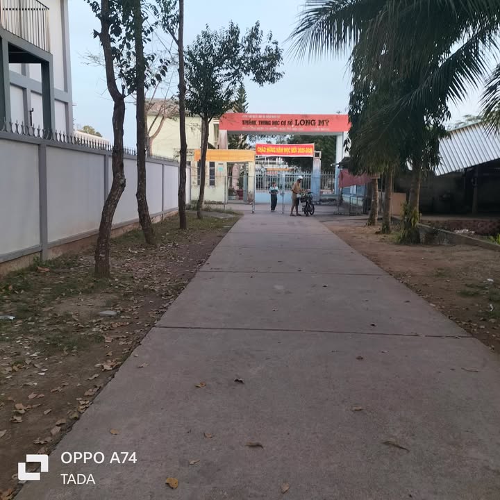 Nhà riêng Bình Phước, Mang Thít, Vĩnh Long 81m² giá 720 triệu - Tiện nghi đầy đủ!