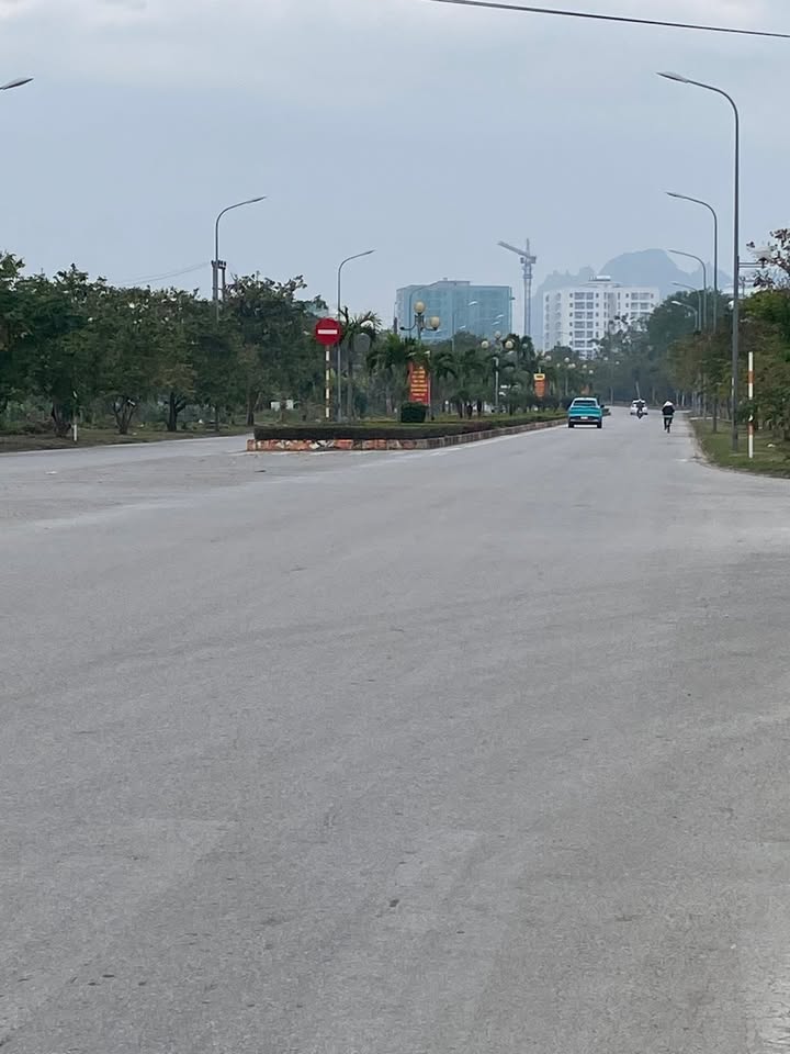 Đất nền kinh doanh đường Lê Hưng, Thanh Hóa 80m² giá 3 tỷ - Đầu tư sinh lời ngay!