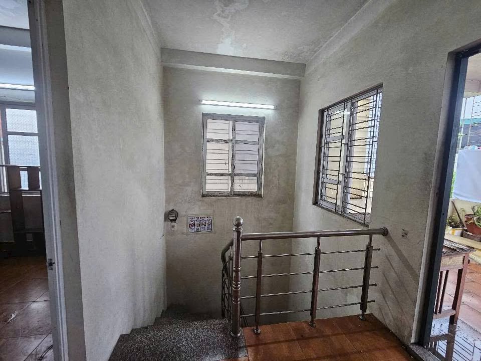 Nhà riêng tại đường Tam Trinh, Minh Khai 37m² giá 5.4 tỷ - Lô góc thông thoáng, sổ đỏ chính chủ!