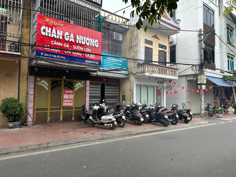 Nhà mặt đường Lý Thái Tổ, Kỳ Bá, Thái Bình 50m² giá 3.7 tỷ - Kinh doanh lý tưởng!