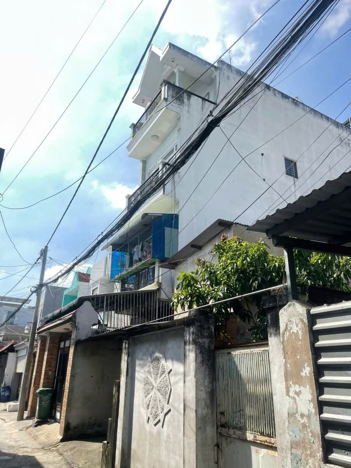 Căn hộ dịch vụ Nguyễn Văn Quá 162m² giá 12.8 tỷ - Đầu tư sinh lời ngay!