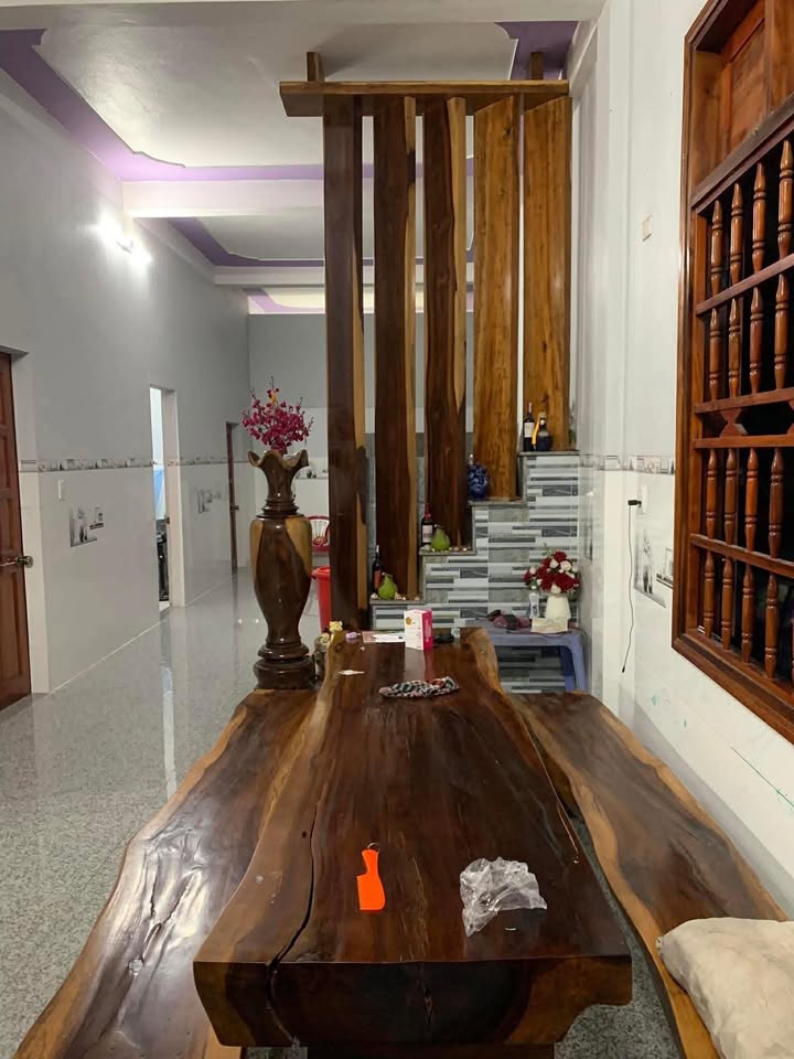 Nhà phố Đức Phổ 200m² giá thỏa thuận - Đối diện trường tiểu học Phổ Phong!