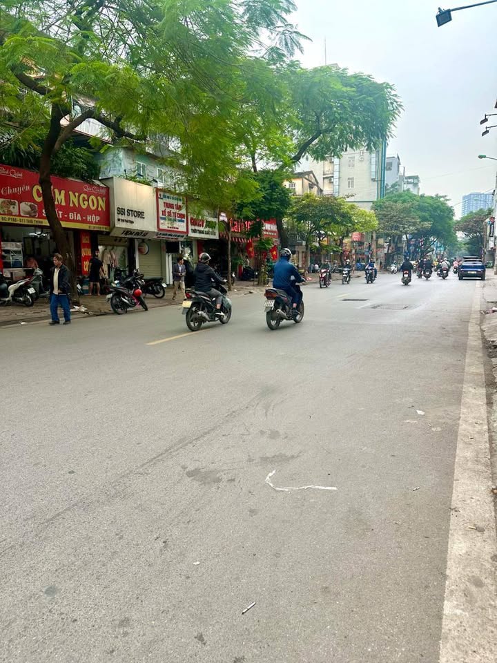 FrontHouse Thái Thịnh Đống Đa 35m² giá 9.8 tỷ - Kinh doanh đỉnh cao!