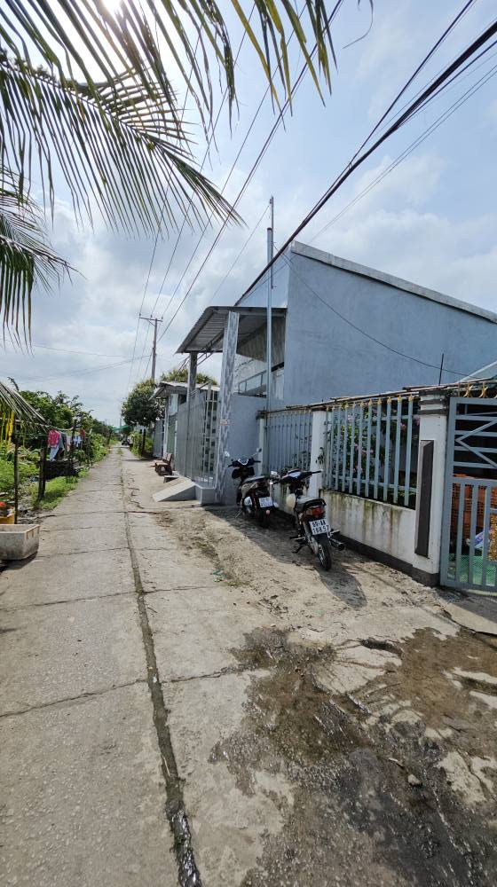 Nhà vườn Phường Lý Văn Lâm, Cà Mau 360m² giá 1 tỷ - Sẵn sàng vào ở ngay!