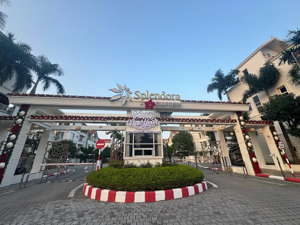 Townhouse Splendora An Khánh 130m² giá 28 tỷ - Sổ đỏ chính chủ, an ninh 24/7!