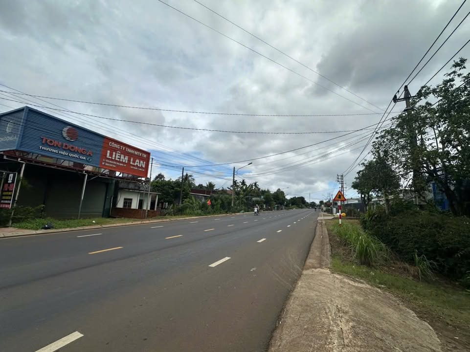 Bán nhà mặt tiền kinh doanh Nguyễn Thị Định, 270m² giá 3.2 tỷ - Đầu tư sinh lời ngay!