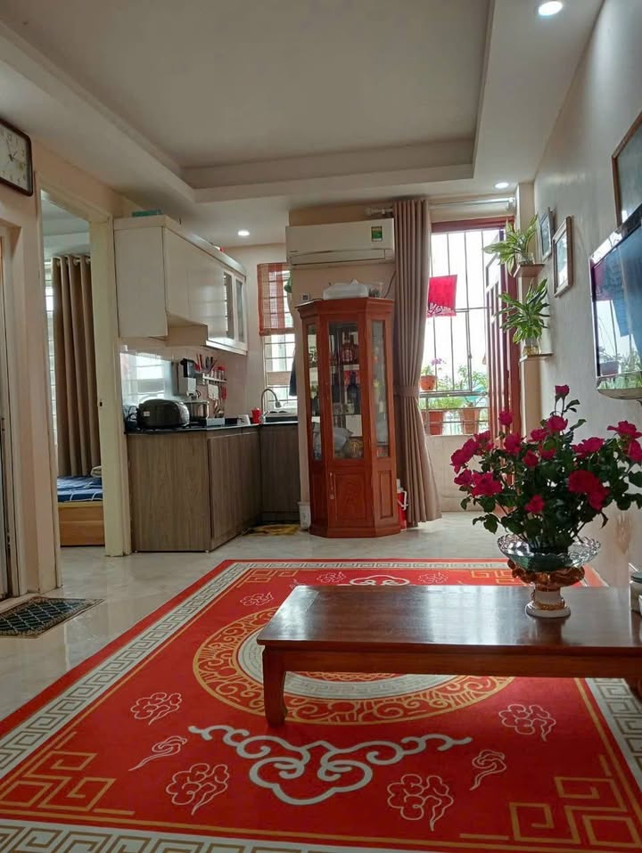 Căn hộ CCMN Hoàng Hoa Thám 52m² giá 1.78 tỷ - Sổ đỏ chính chủ cực hiếm!