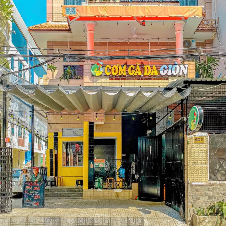 Nhà 2 mặt tiền Nguyễn Gia Trí, Bình Thạnh 182m² - Kinh doanh sầm uất!