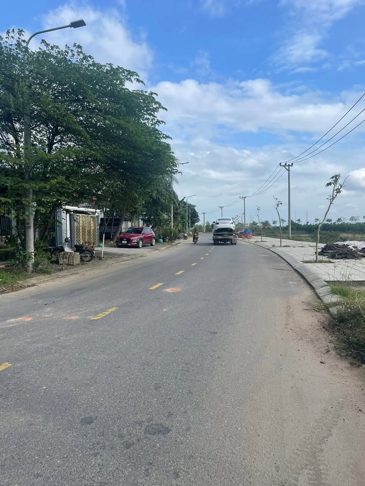 Đất nền đường Cầu Đỏ Túy Loan, Đà Nẵng 97m² giá 2 tỷ - Đầu tư sinh lời tuyệt vời!