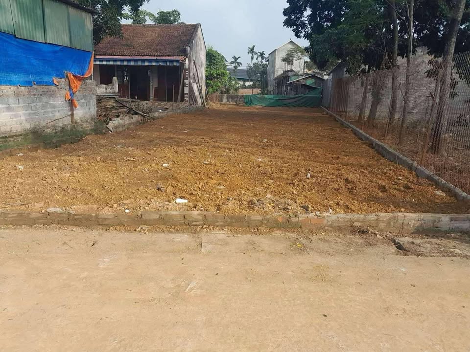 Đất thổ cư Thôn 2 Phú Cát 220m² giá 4.62 tỷ - Cơ hội đầu tư tuyệt vời!