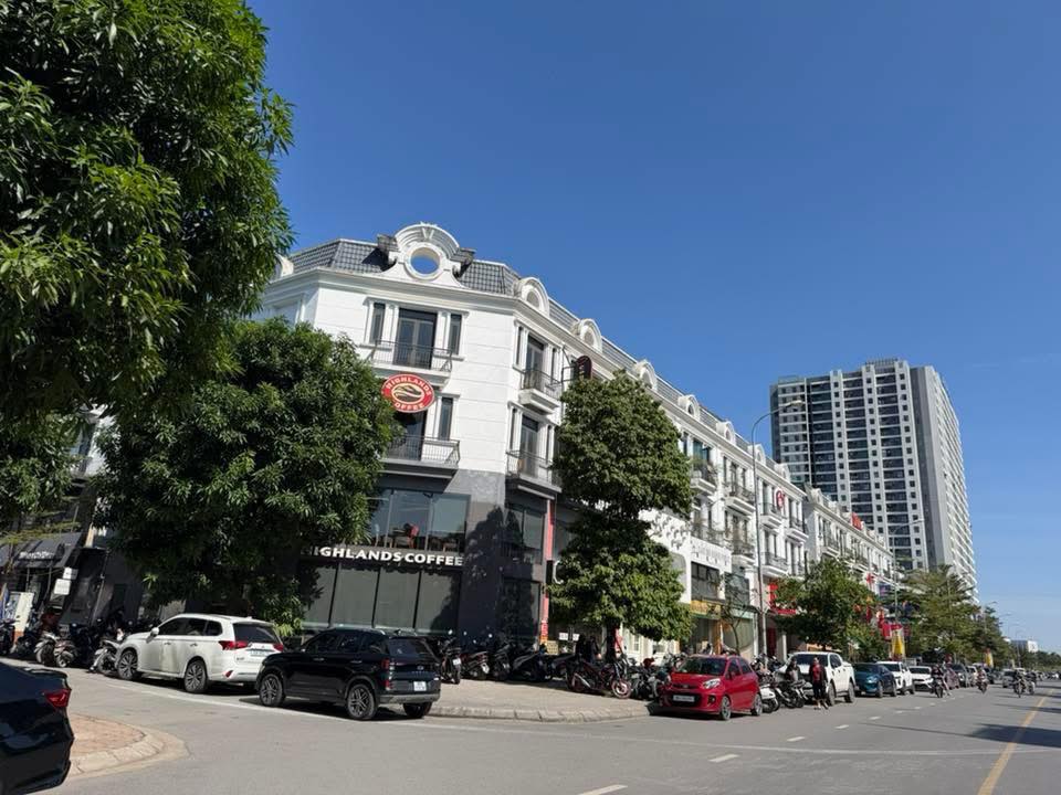 Đất nền Trâu Quỳ, Gia Lâm - 140m² giá 18 tỷ - Đầu tư sinh lời cao!