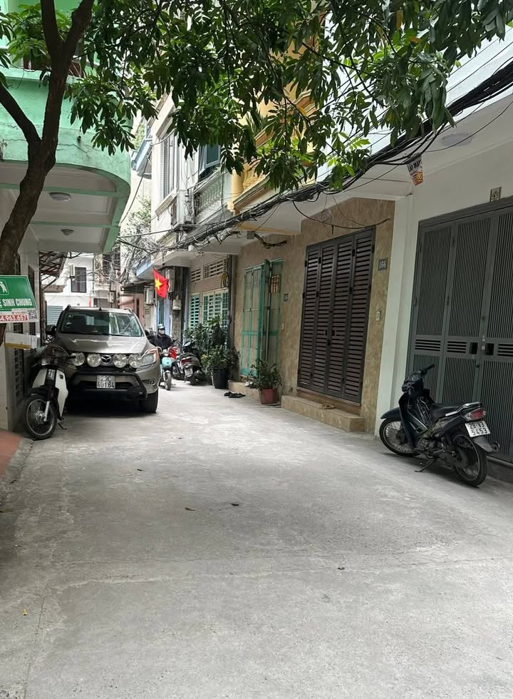 Nhà riêng Tân Mai 53m² giá thỏa thuận - Căn góc 3 mặt thoáng gần hồ Đền Lừ!