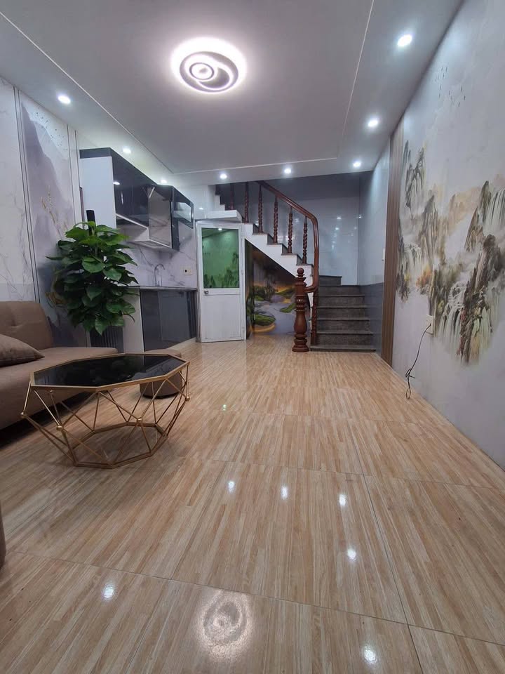 Nhà nhỏ 25m² 2 tầng tại phường Dư Hàng Kênh, 890 triệu - Sổ đỏ chính chủ!