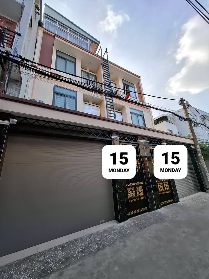 Căn hộ dịch vụ 9 phòng mặt tiền đường số Tam Bình 90m² giá 8 tỷ - Dòng tiền ổn định 35 triệu/tháng!