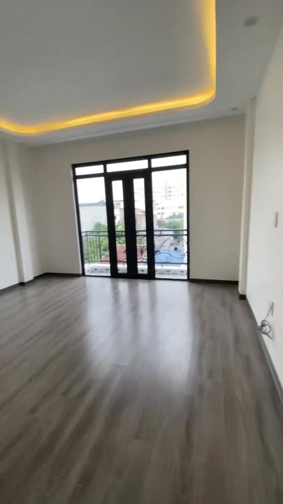 Nhà phố Vĩnh Niệm, Lê Chân, Hải Phòng 142m² giá 8.9 tỷ - Ô tô vào nhà, không gian sống lý tưởng!