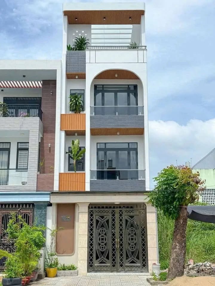 Townhouse 4 tầng KDC Phú An, Cần Thơ 120m² giá 6.1 tỷ - Thiết kế hiện đại, không gian rộng rãi!