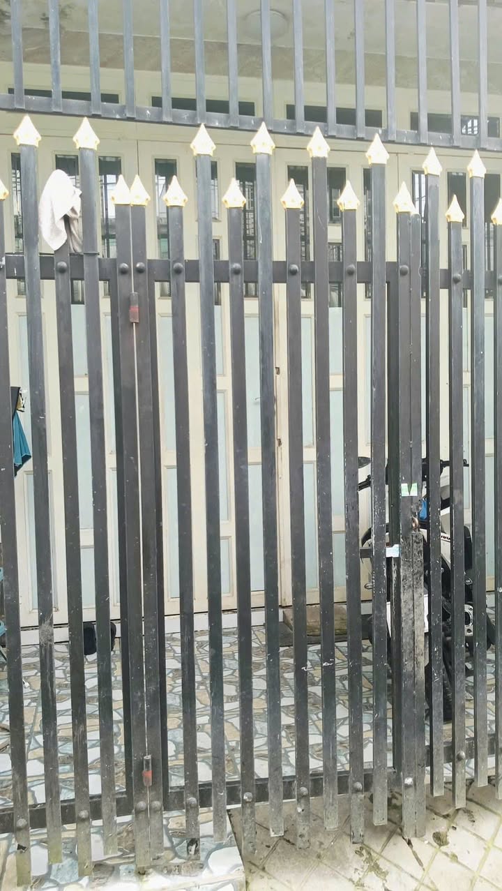 Nhà 2 mặt tiền đường Nguyễn Văn Linh, 76.5m² giá 2.39 tỷ - Cơ hội sở hữu ngay!