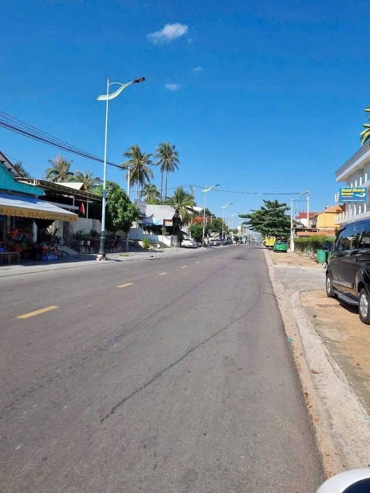 Đất mặt tiền kinh doanh Nguyễn Đình Chiểu, Mũi Né, 136m², giá 6.2 tỷ - Cơ hội đầu tư tuyệt vời!