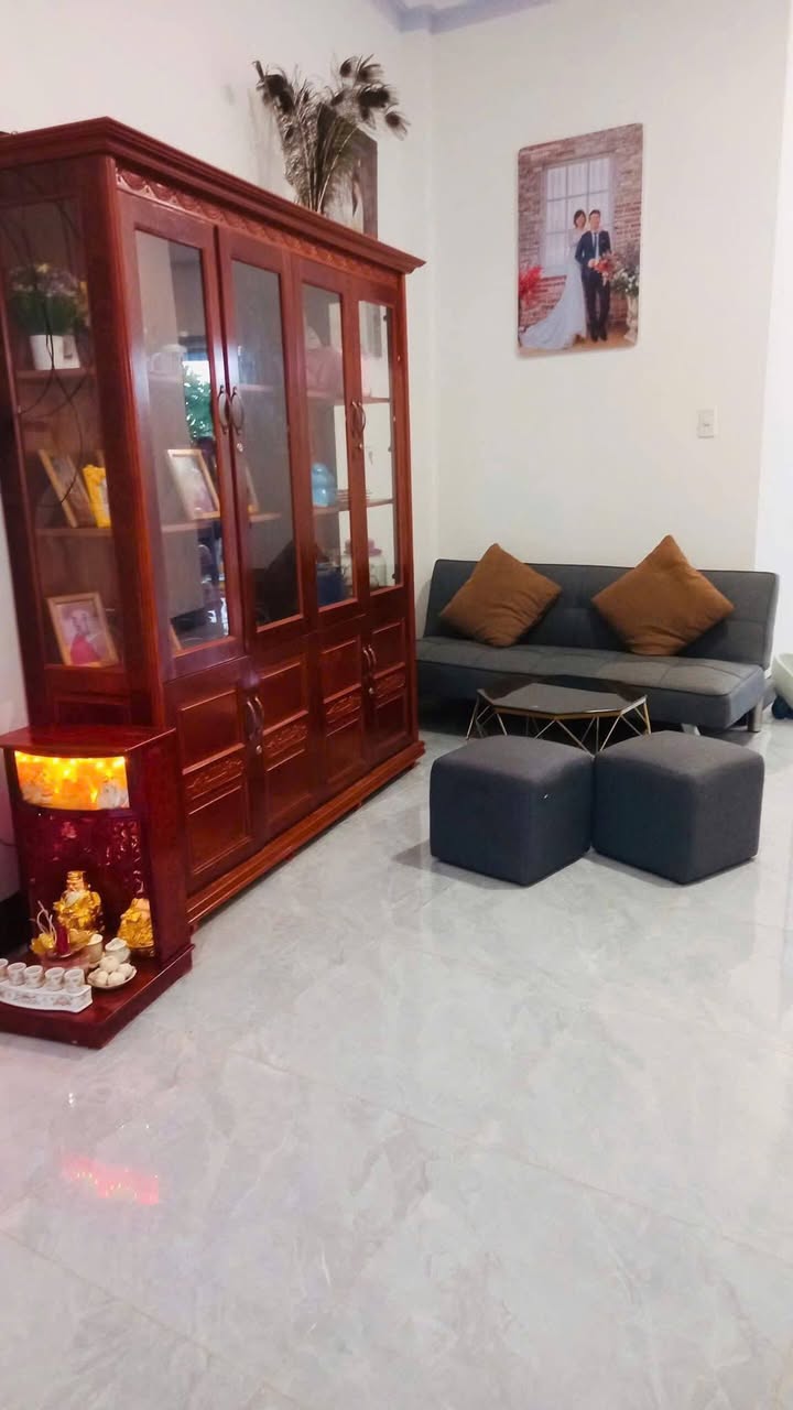 Nhà riêng Phong Nẫm, Phan Thiết 162m² giá 1.65 tỷ - Nhà đẹp, nội thất sang trọng!