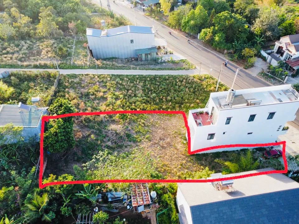 Đất mặt tiền Y Ngông Nối dài - Buôn Ma Thuột 948m² giá 8.5 tỷ - Tiềm năng kinh doanh lớn!