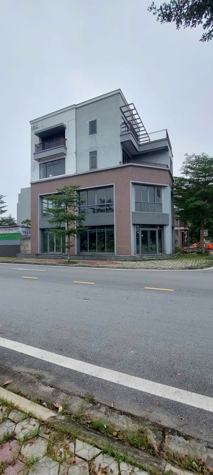 Căn hộ TMS Phúc Yên 115.5m² giá 8 tỷ - Căn góc 3 mặt thoáng, sổ đỏ trao tay!