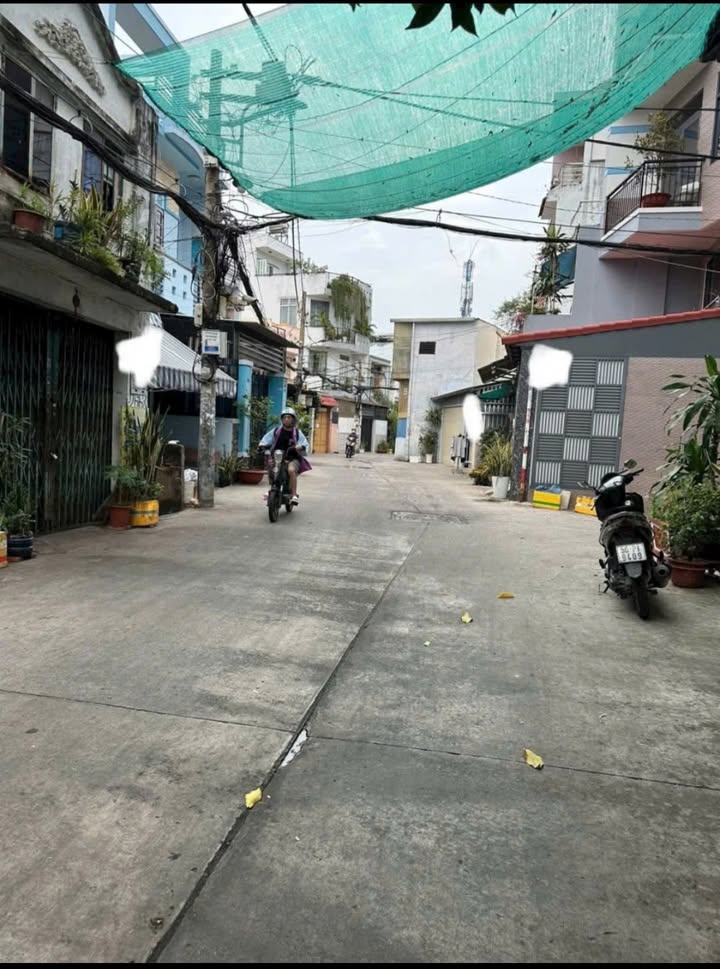 Nhà nát 3 tầng Phú Thọ Hòa Tân Phú 156m² giá 13 tỷ - Đầu tư sinh lời ổn định!