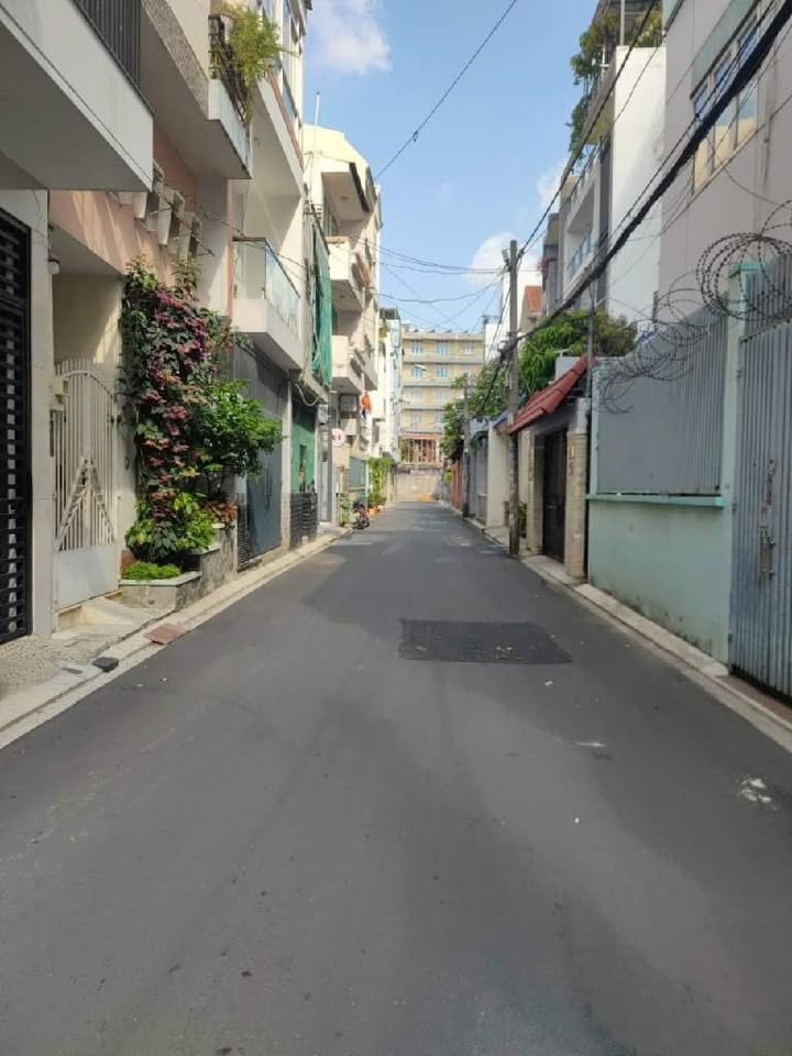 Nhà phố Trần Mai Ninh 40m² giá 5 tỷ - Khu Bàu Cát an ninh, dân trí cao!