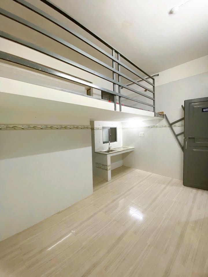 Phòng trọ gác cao Nguyễn Hữu Tiến, Tân Phú giá 3.3 triệu - Không gian thoáng đãng lý tưởng!