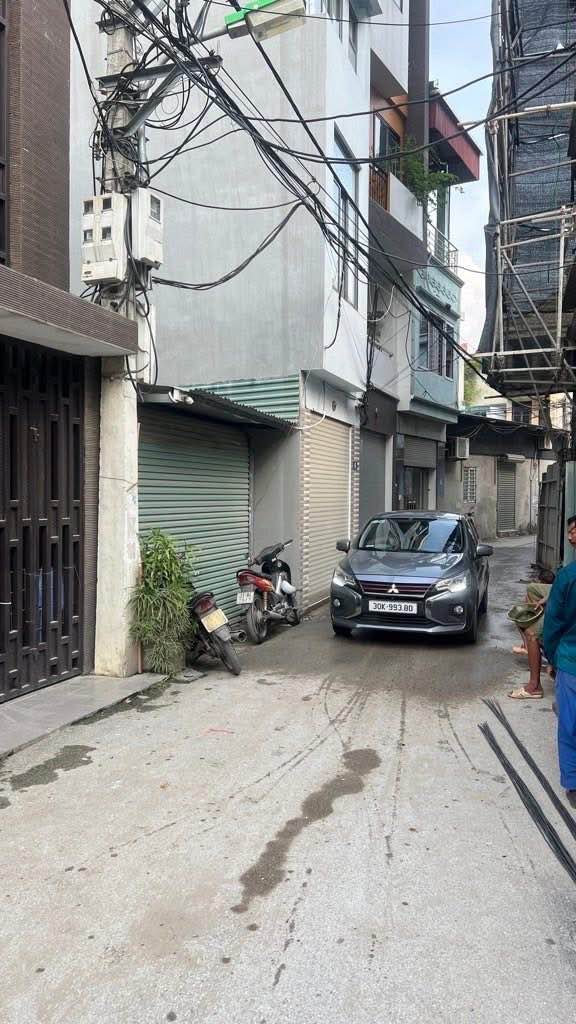 Nhà Cầu Diễn, Hoài Đức, 35m² giá 6 tỷ - Ô tô đỗ cổng, cho thuê lợi nhuận cao!