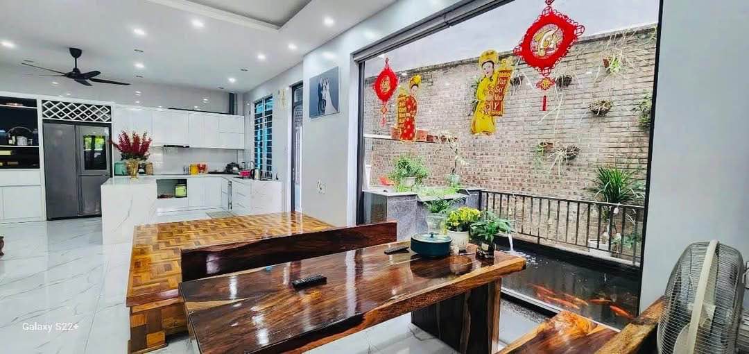 Nhà 2 tầng Minh Khai 247m² giá 4.2 tỷ - Thiết kế hiện đại, 2 mặt tiền!