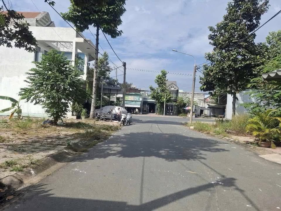 Đất nền TDC Tân Biên 81m² giá 1.35 tỷ - Hạ tầng đầy đủ, giấy phép xây dựng sẵn!