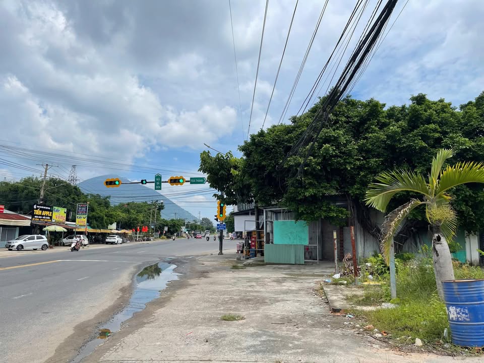 Đất mặt tiền đường Bời Lời, phường Ninh Sơn, 660m² - Cơ hội kinh doanh tuyệt vời!