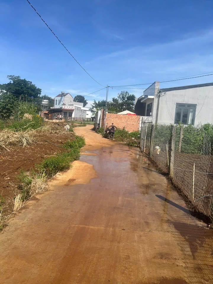 Đất nền trung tâm Liên Nghĩa Đức Trọng 105m² giá 1 tỷ - Sổ đỏ chính chủ sẵn sàng công chứng!