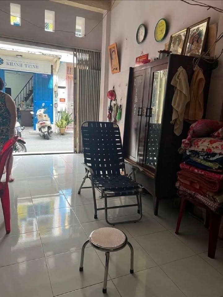 Nhà riêng Nguyễn Thiện Thuật Q3 32m² giá 7.8 tỷ - Sổ vuông đẹp, tiện di chuyển!