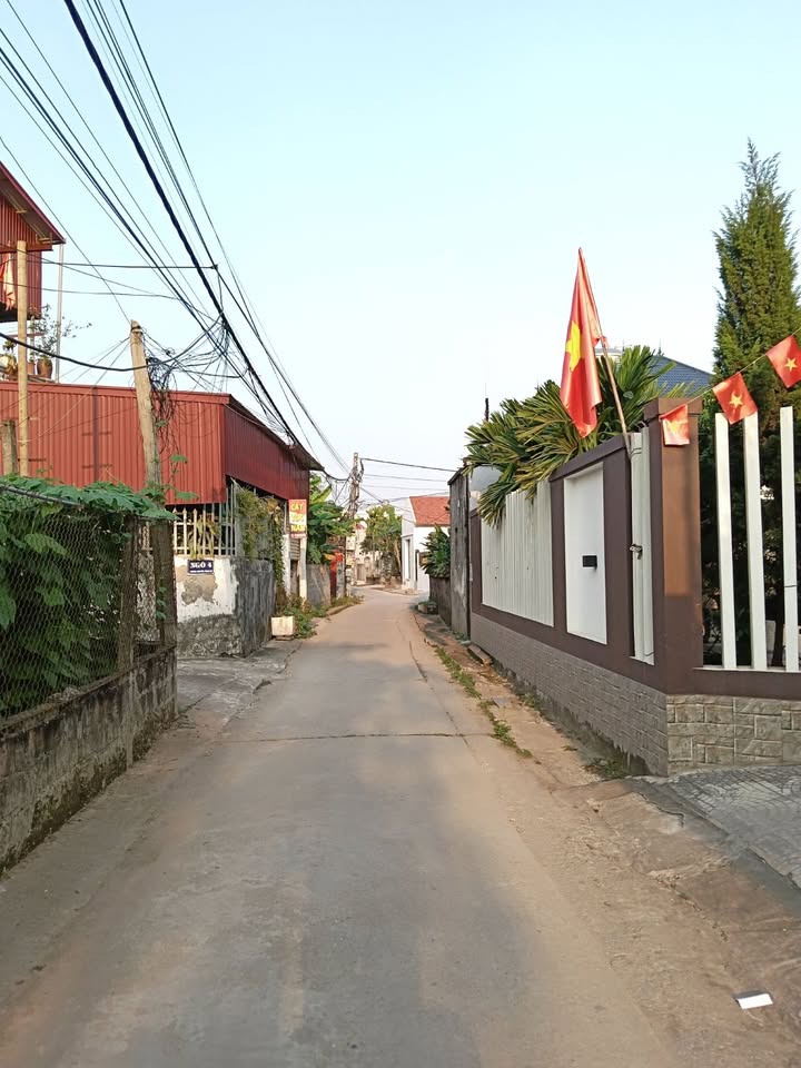 Đất nền Chương Dương Thường Tín 180m² giá 6.39 tỷ - Đầu tư sinh lời ngay!