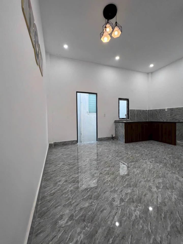 Nhà phố An Hoà, Rạch Giá 75m² giá 1.7 tỷ - Hướng Tây Bắc, sổ đỏ chính chủ!