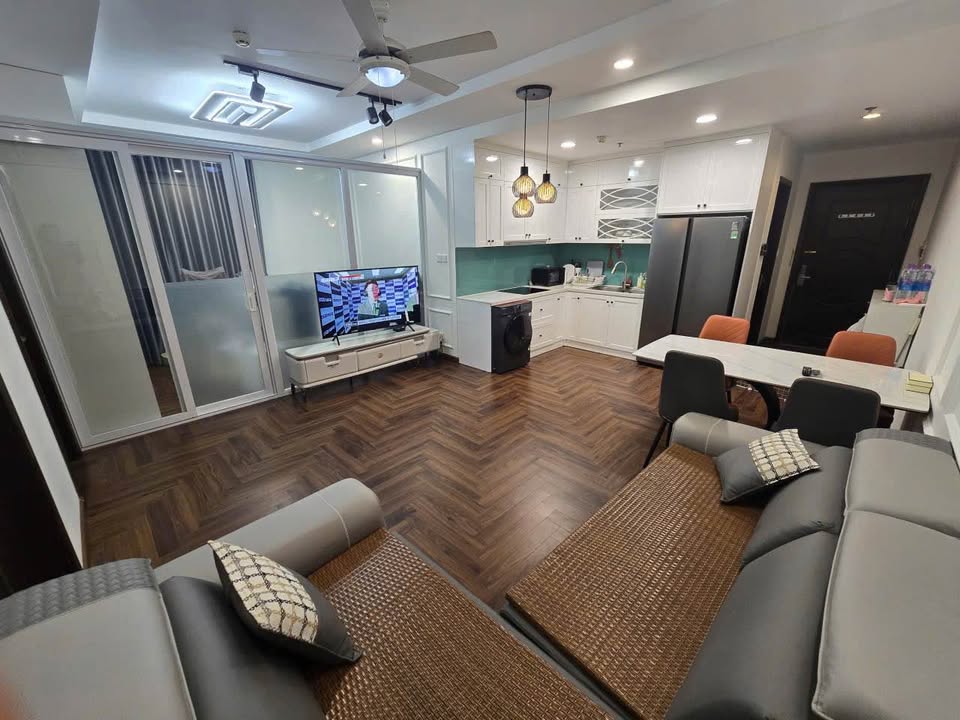 Căn hộ Park Hill Vĩnh Tuy 2PN giá thỏa thuận - Full nội thất, view thoáng mát!