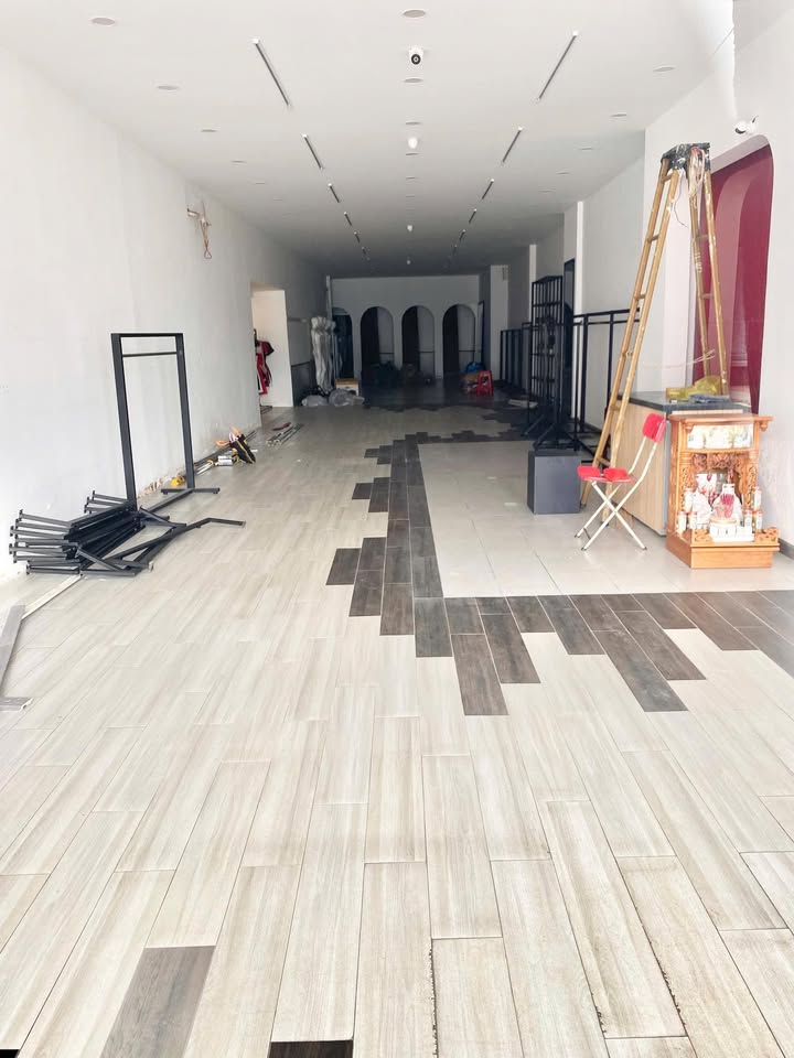 Cho thuê mặt bằng mặt tiền Nguyễn Trãi, Cần Thơ 192.5m² - Vị trí đẹp cho kinh doanh!