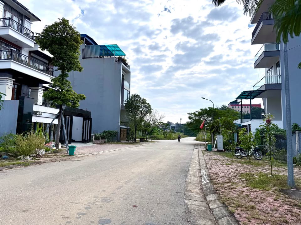 Đất đẹp Tân Hà, Tuyên Quang 100m² - Hạ tầng hoàn chỉnh, giá thỏa thuận!